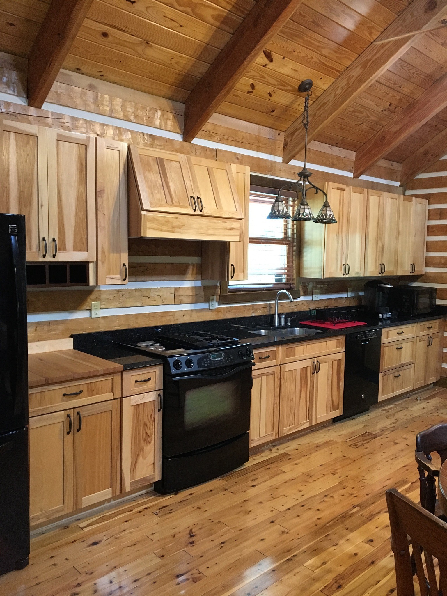 Log Home Guest House — additional photo 3